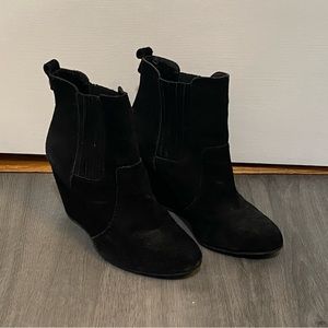 BCBGeneration black wedge booties